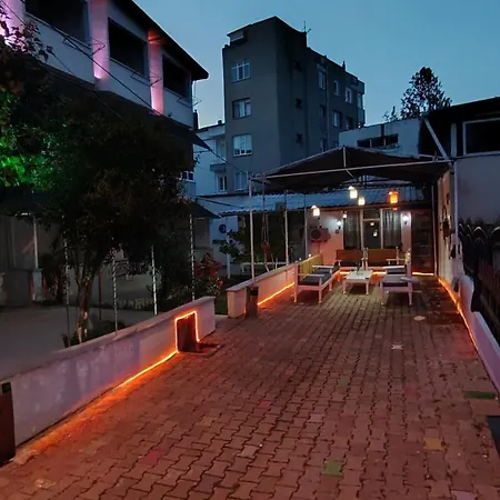Avsa Baran